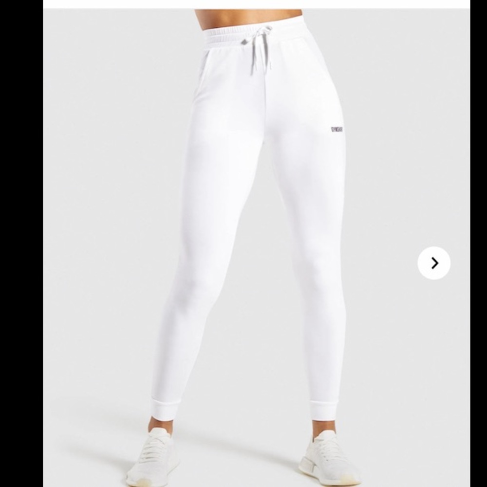Gymshark pippa training joggers